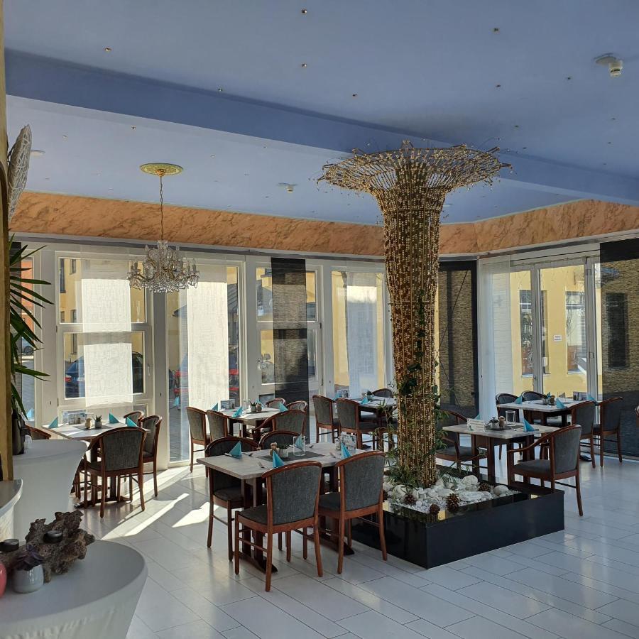 Hotel Postbauer-Heng, E-Mobilitaet, Ladestationen Fuer Elektroautos المظهر الخارجي الصورة